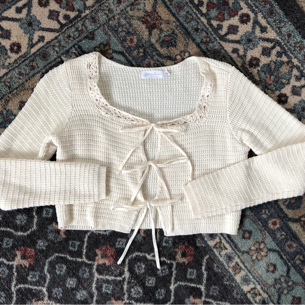 All in Favor Cream Tie-Front Cardigan Size S